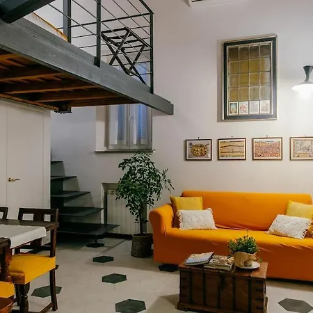 Charming Restored Loft In The Heart Of Trastevere Lejlighed Rom