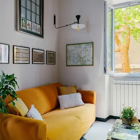 Charming Restored Loft In The Heart Of Trastevere רומא