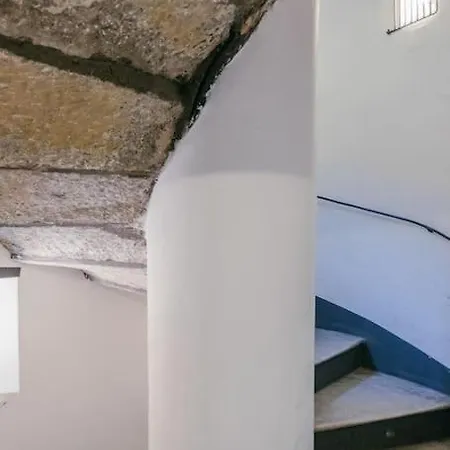 Charming Restored Loft In The Heart Of Trastevere Lejlighed *