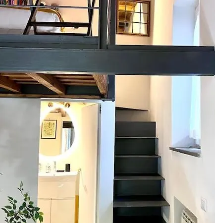 公寓 Charming Restored Loft In The Heart Of Trastevere 罗马
