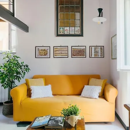 Charming Restored Loft In The Heart Of Trastevere 公寓